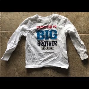 2T “promoted to big brother” T-shirt